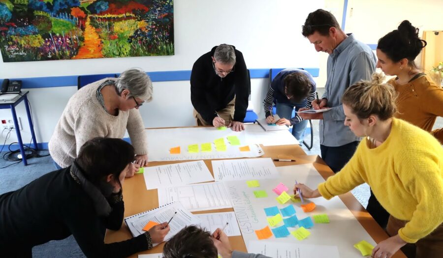 Atelier participatif pour élaborer le plan d'actions de l'atlas de la biodiversité communale de Domloup (Ille-et-Vilaine) © Commune de Domloup
